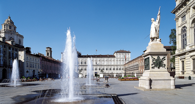 Piazza castello