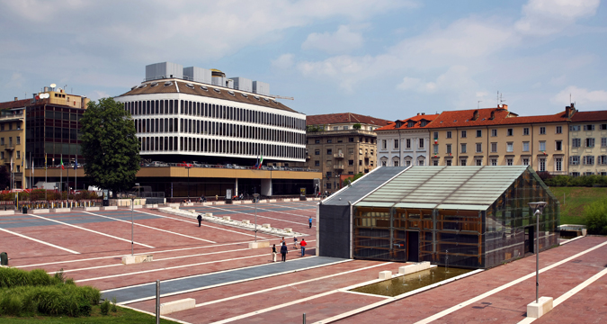 Piazza centro congressi